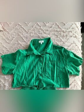 Better Be Green Linen Blend Crop Top, Size Large